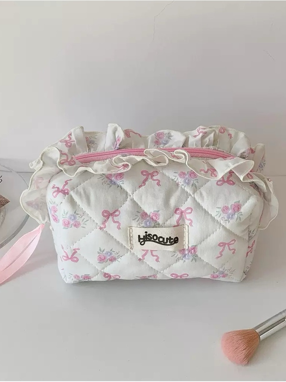 lisocute Quilted Floral Ruffle Cosmetic Pouch in White and Pink